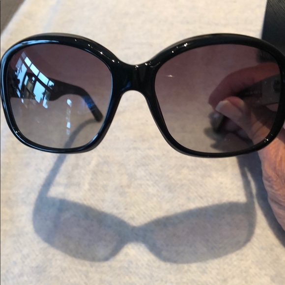 Prada sunglasses brand new - Picture 5 of 5